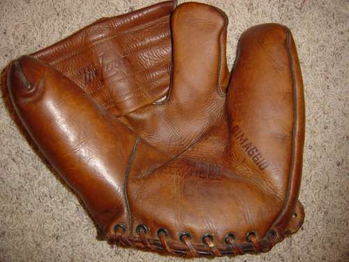 Joe DiMaggio OK Faux Finger Front